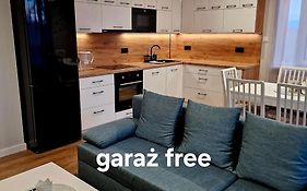 Apartament na Letniej z garażem Domowe Zacisze